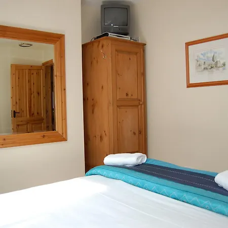 Bed and Breakfast The Lodge,