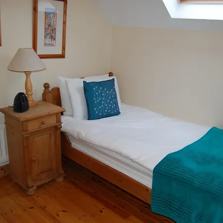 The Lodge, Bed and Breakfast