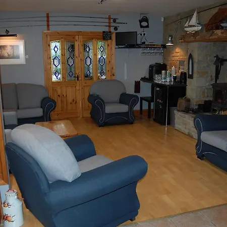 Bed and Breakfast The Lodge,