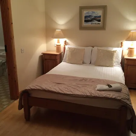 The Lodge, Bed and Breakfast